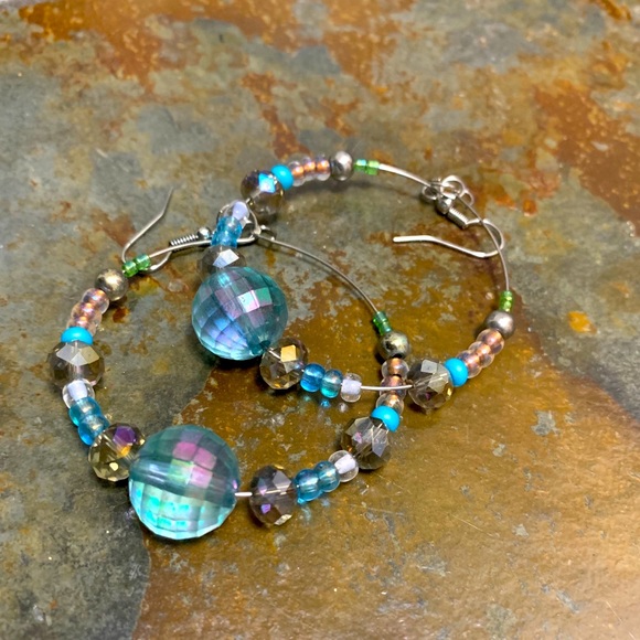 Beautiful beaded hoops✨ - Picture 2 of 4